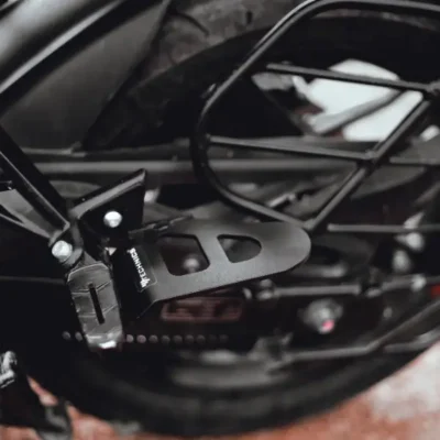 Pulsar N160 Pillion Footrest - Image 2